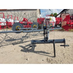 Przetrząsaczo-zgrabiarka do fasoli