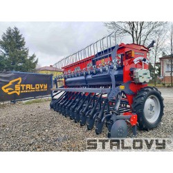 Siewnik zbożowy stopkowy