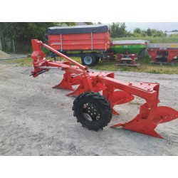 Pług zagonowy wielobelkowy