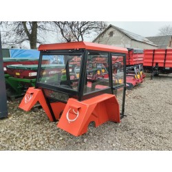 Kabina do ciągników C330, C360, MTZ T25 BIZON MF235 MF255