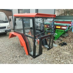 Kabina do ciągników C330, C360, MTZ T25 BIZON MF235 MF255