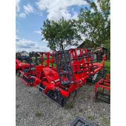 Agregat uprawowy hydraulicznie składany