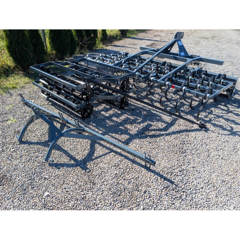 Agregat uprawowy przedsiewny COMBI 1,8-3m